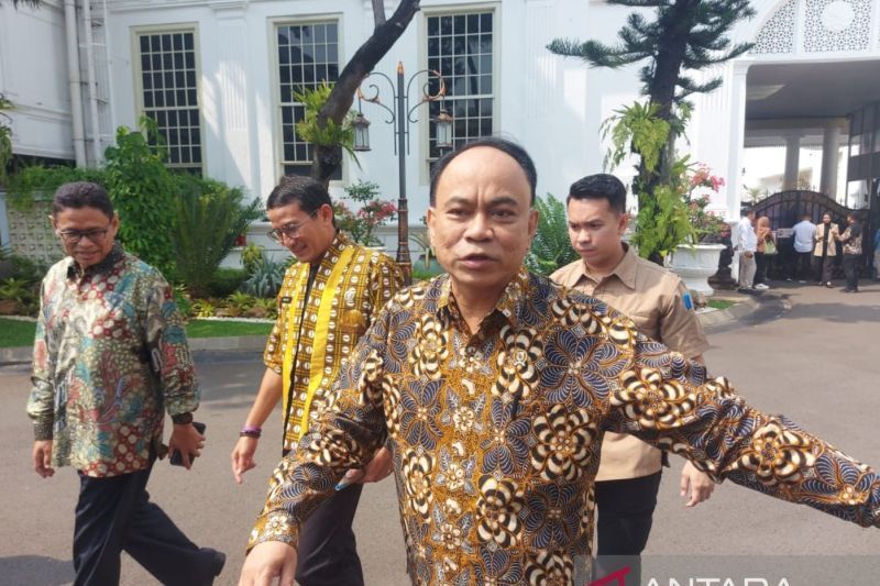 Hubungan Jokowi-Prabowo Diisukan Retak, Budi Arie:  Solid, Rapat Kabinet Masih 