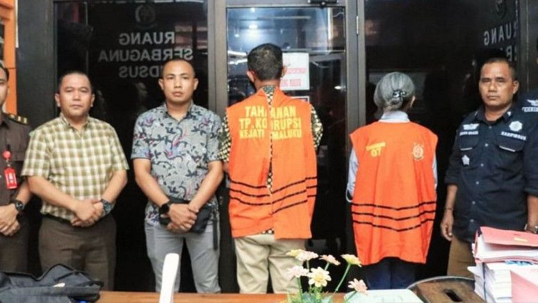 Dua Pejabat Dinsos SBB Maluku Jadi Tersangka Korupsi Bansos Covid 2020, Kerugian Negara Capai Rp5,5 Miliar