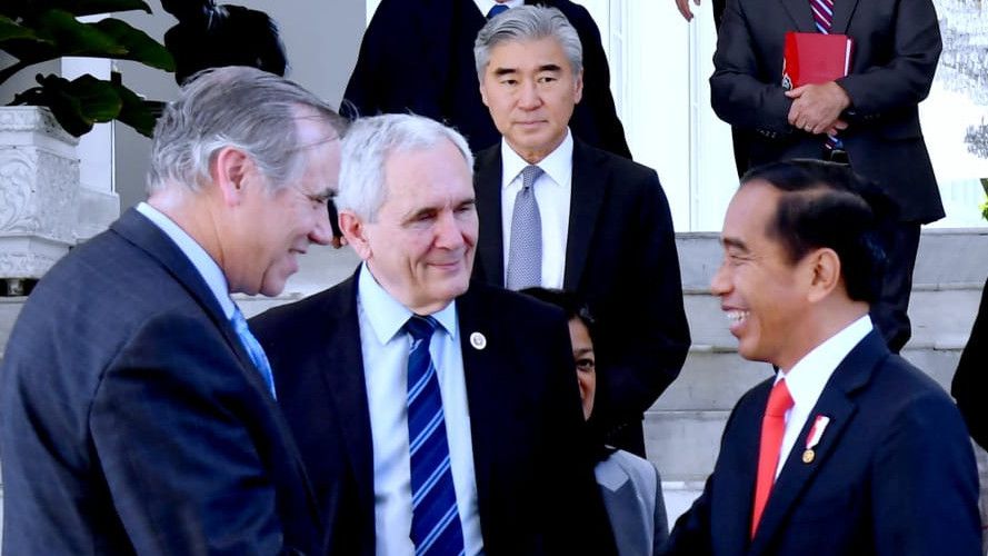 Momen Anggota Kongres AS Puji Jokowi Saat Berkunjung ke Istana: Indonesia Is Shining Now