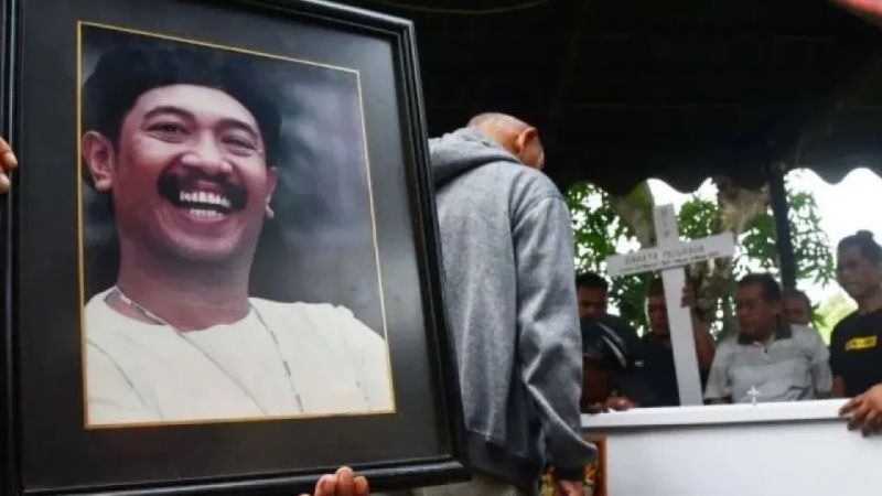 Polo Srimulat Dimakamkan di Madiun, Keluarga: Permintaan Terakhir ...
