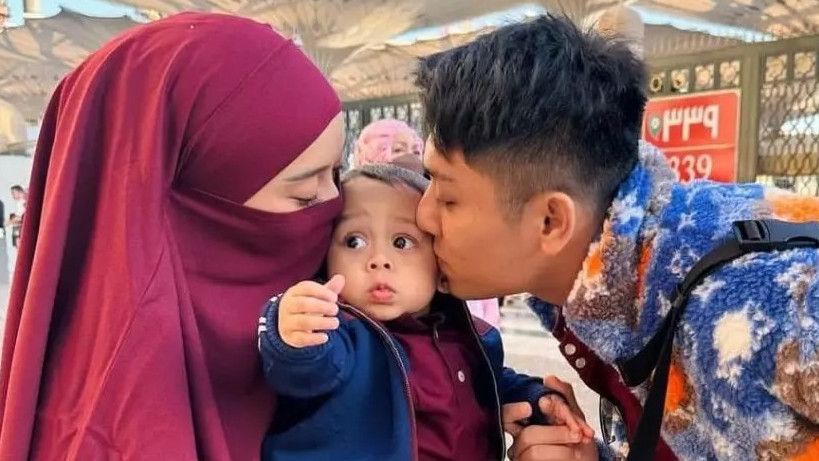 Baby L Rayakan Ulang Tahun Pertama di Tanah Suci, Rizky Billar Untai Doa Haru