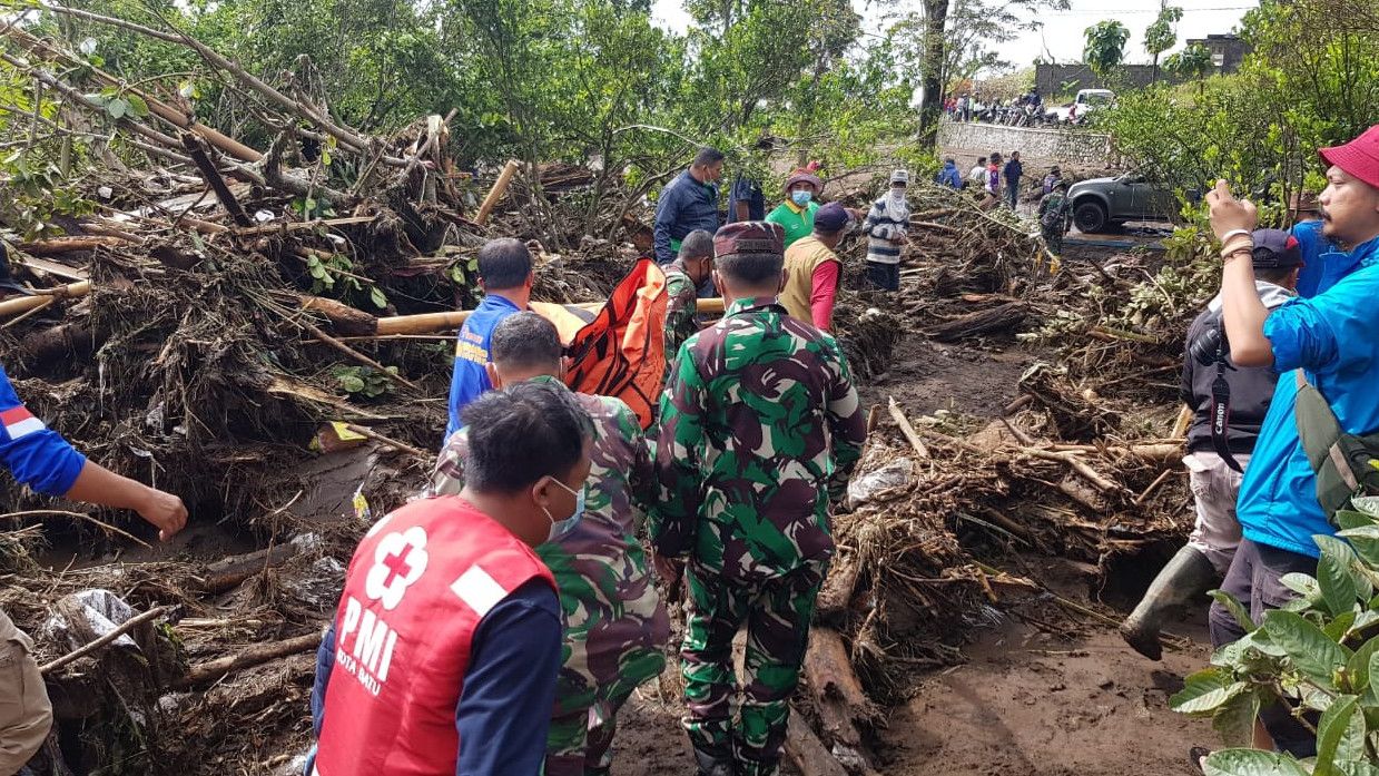 Banjir Bandang Terjang Kabupaten Malang, 2 Warga Meninggal Dunia