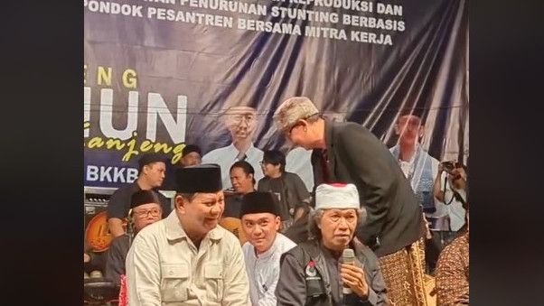 Prabowo Hadiri Sinau Bareng Cak Nun di Mojokerto, Netizen: Tanda Pemilu Sudah Dekat