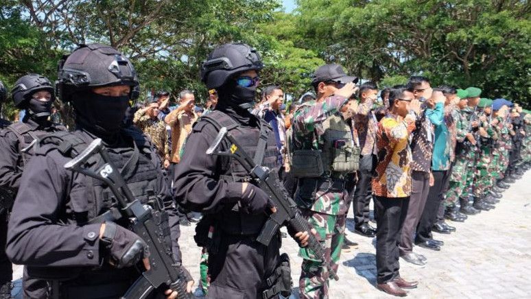 Begini Pengamanan Presiden Jokowi Saat Tiba di Lokasi Sirkuit Mandalika Hari Ini