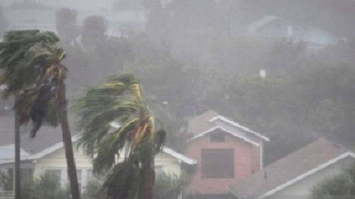 BMKG: Waspada Cuaca Ekstrem di Indonesia Selama Sepekan Kedepan