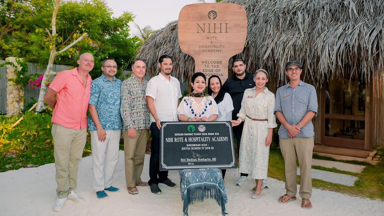 Resmi Diluncurkan, Nihi Rote dan Hospitality Academy Hadirkan Ruang Bermanfaat Bagi Warga Lokal