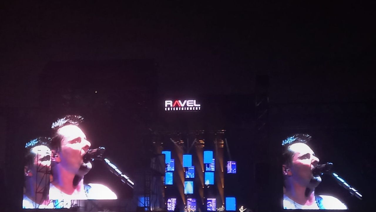 Suguhan Rock Elektronik Muse Guncang Jakarta, Warnai Malam Lewat Pertunjukan yang Menggigit