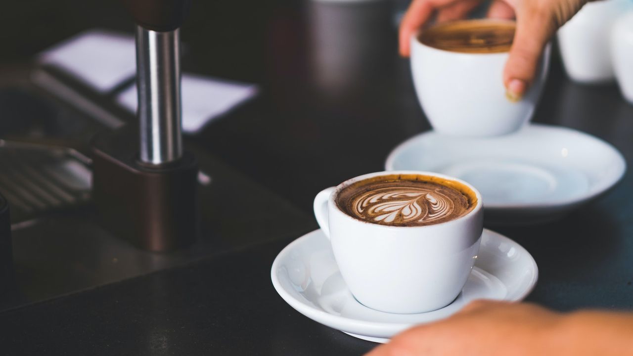 Cara Kerja Kafein dalam Tubuh dan Efek-Efek Ajaib yang Ditimbulkan