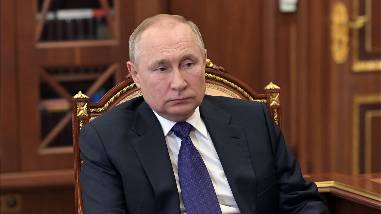 Sindir Negara Barat yang Ikut Campur Urusan Rusia, Putin: Si Rasis dan Penjajah!