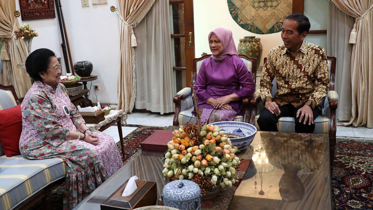 Jokowi Lebaran ke Rumah Megawati, Bicara Soal Pencapresan Ganjar