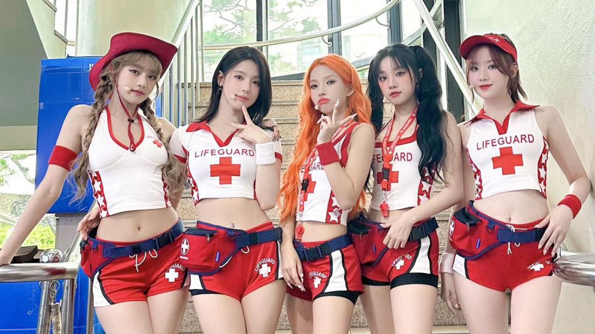 Tampil Seksi dengan Outfit Mirip Palang Merah, (G)I-DLE Dikritik Layanan Medis