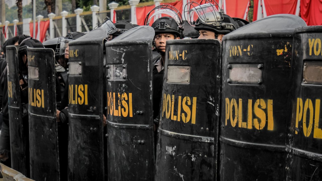 MK Tolak Uji Materi soal Aturan Polisi Dapat Bertindak Menurut Penilaiannya Sendiri