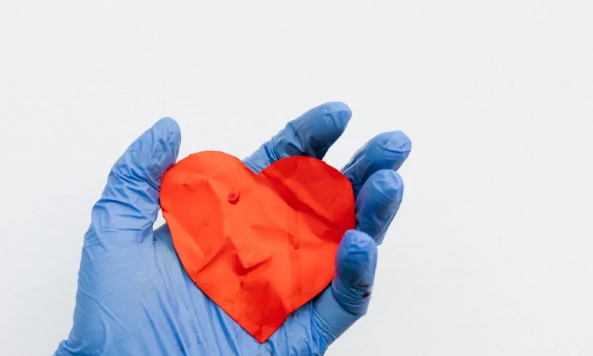 Dokter di Cina Cangkok Jantung Artifisial Terkecil di Dunia ke Bocah 7 Tahun