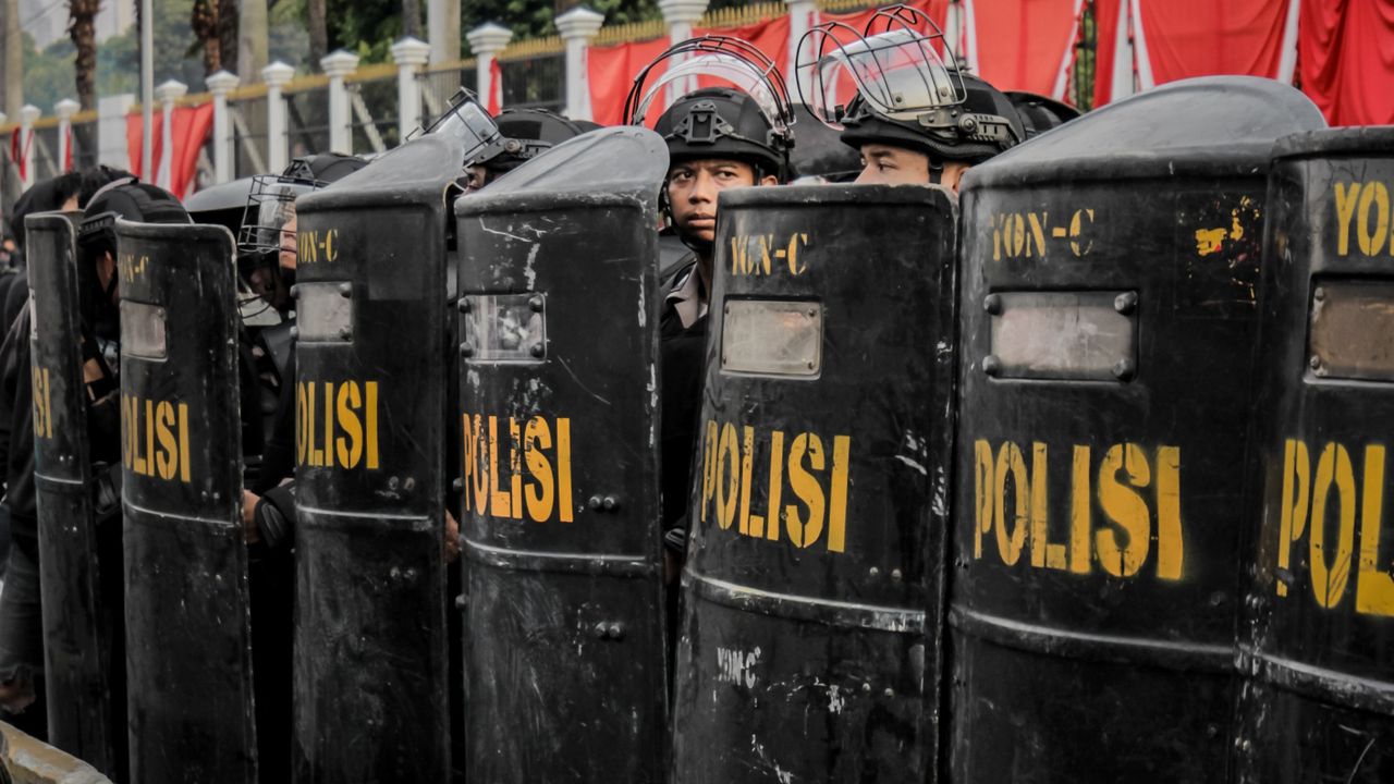 Ketakutan Kapolri Tak Terjadi, Polri Tetap di Bawah Presiden Bukan Kementerian