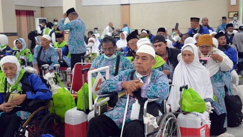 Jemaah Haji Asal Jateng Meninggal di Pesawat dalam Perjalanan Pulang ke Tanah Air