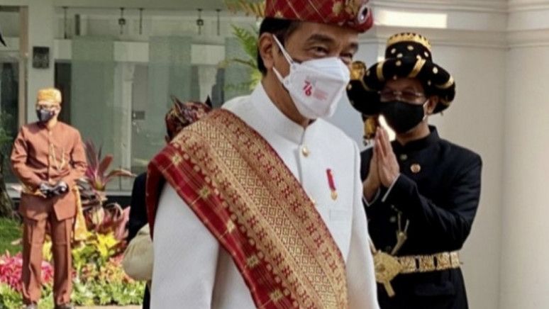 Heboh Parade Busana Setiap 17 Agustus, Desainer Lampung: Jokowi Ajarkan Cinta Busana Daerah