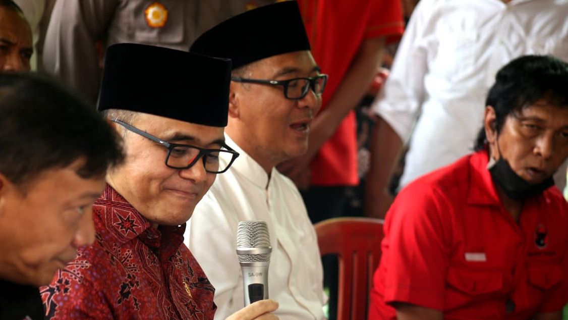 Tinjau Pengobatan Gratis PDIP di Bogor, MenPAN-RB: Semestinya ini yang Dilakukan Politisi Kita