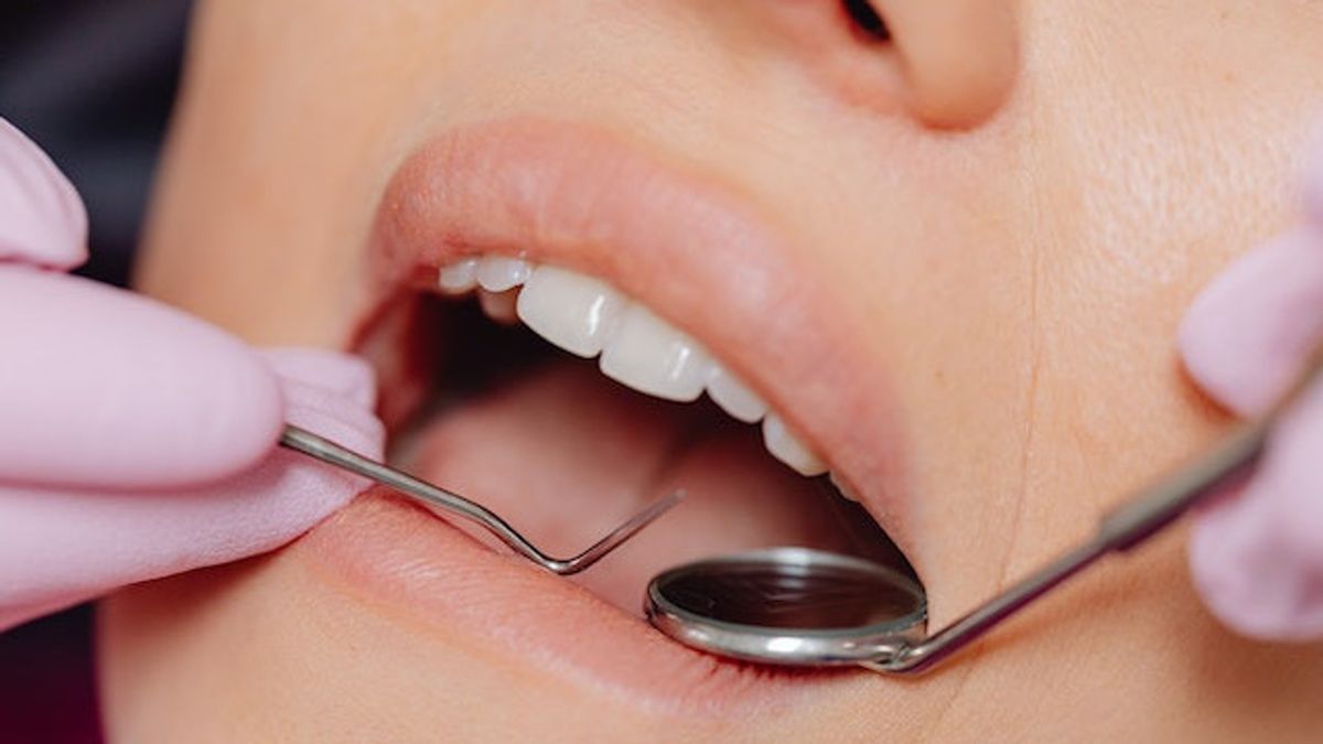 Efek Tambal Gigi yang Bisa Anda Alami, Simak Ulasannya di Sini