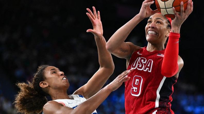 Menang Dramatis Atas Prancis, Tim Bola Basket Putri AS Antarkan Amerika Juara Umum Olimpiade 2024