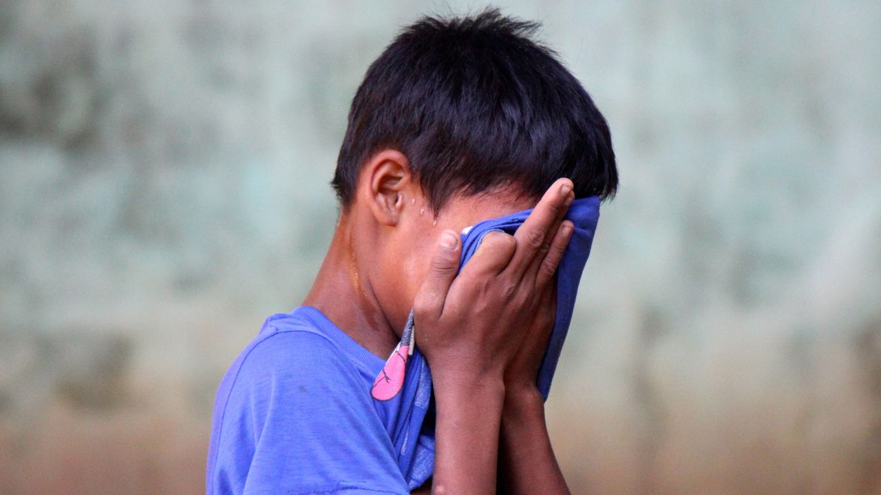 Viral Orang Tak Dikenal Siram Anak Sekolah yang Jalan Kaki di Tebet Pakai Air Diduga Berisi Cabai