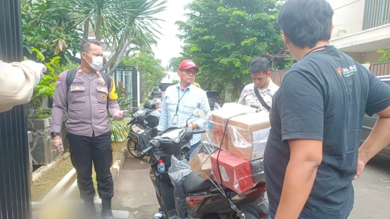 Seorang Kurir Tewas Saat Antar Paket di Jakbar, Diduga karena Sakit Jantung