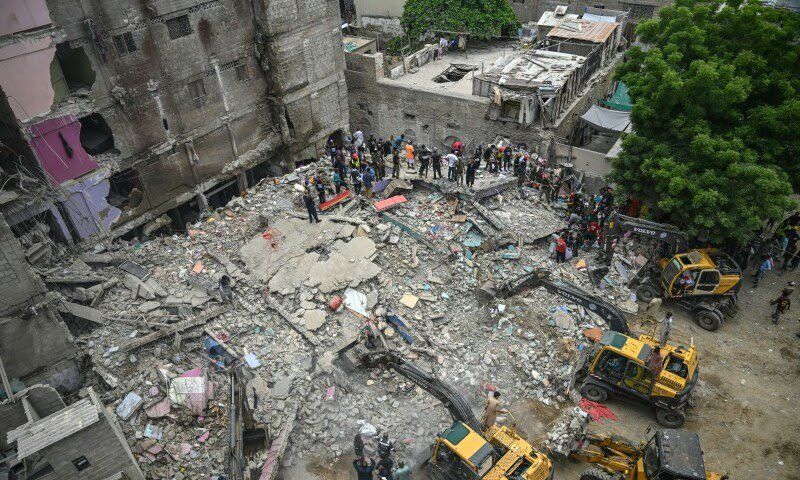 Jumlah Korban Tewas Gedung Ambruk di Pakistan Jadi 27 Orang
