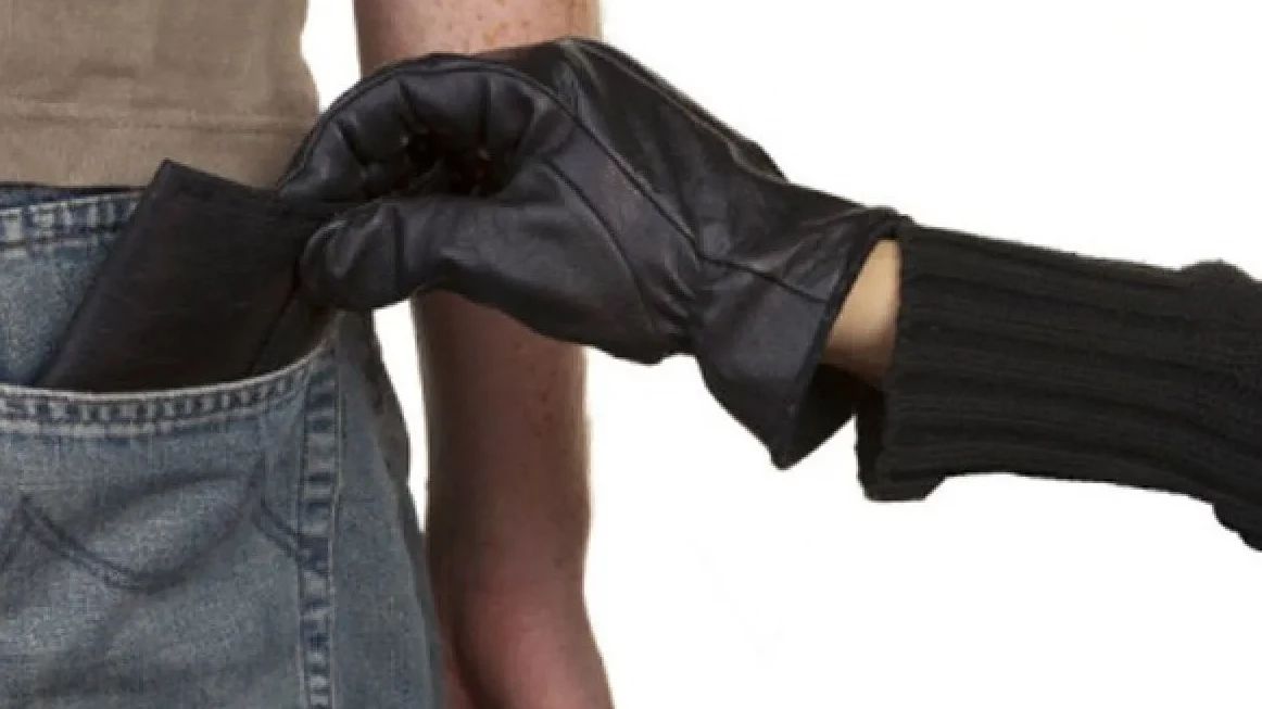 Oknum Polisi Copet Kalung Warga Buleleng Bali, Korban Alami Luka-luka