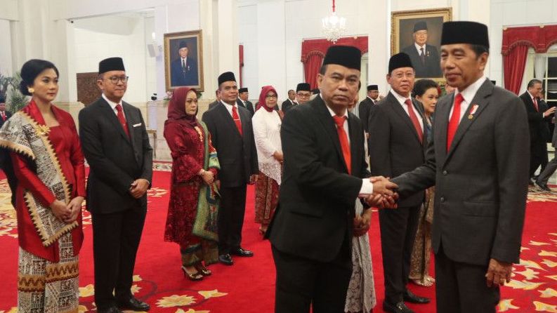 Daftar Menteri dan Wamen Baru Jokowi yang Dilantik Hari Ini