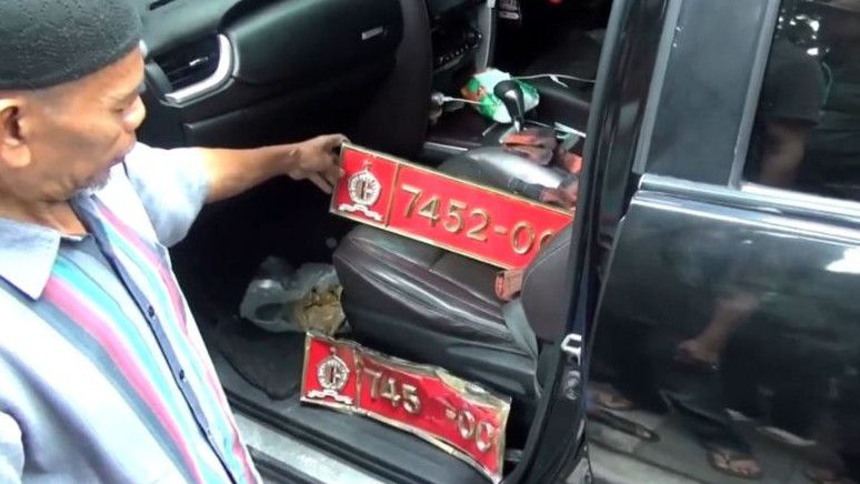 Mobil Dinas Diduga Jadi Penyebab Kecelakaan Beruntun di Jakarta Timur