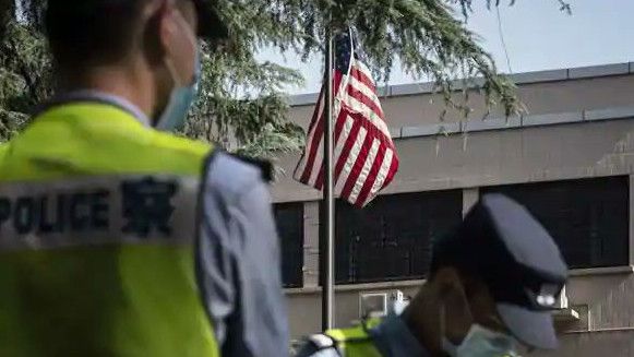 Turunkan Bendera, Konsulat AS di Chengdu Resmi Tutup