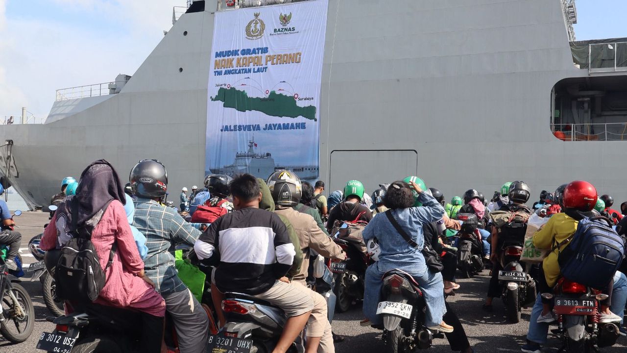 Arus Balik Lebaran, TNI AL Terjunkan KRI Banda Aceh-593 dari Surabaya ke Jakarta Gratis