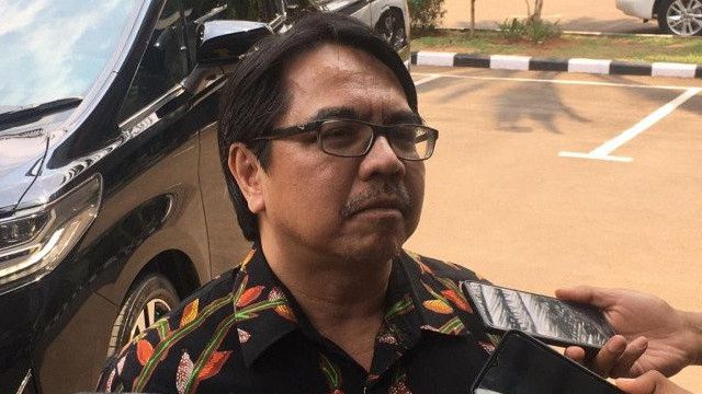 Apakah Ade Armando Akan Dipecat dari PSI Usai Singgung Dinasti di Jogja?