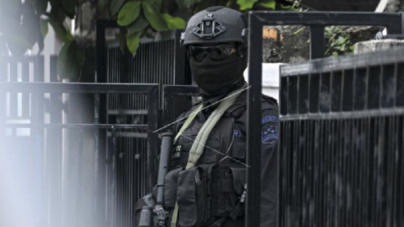 Densus 88 Antiteror Tangkap 11 Terduga Teroris Jaringan Jamaah Islamiyah di Sumut