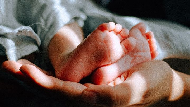 Geger Kematian Bayi Akibat Jamu, Pakar Kesehatan Imbau Tidak Beri Obat Herbal ke Bayi