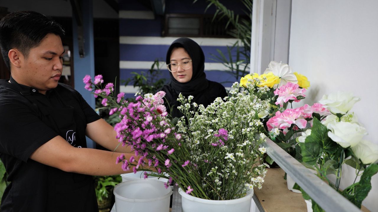 Dipromosikan LapakGanjar, Florist Asal Semarang Ini Kebanjiran Order