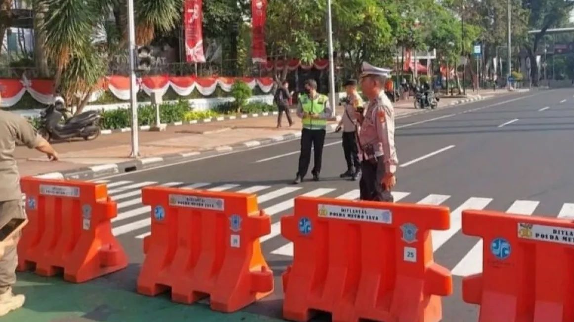 1.859 Personel Amankan Demo Buruh di Kawasan Patung Kuda Jakarta Hari Ini