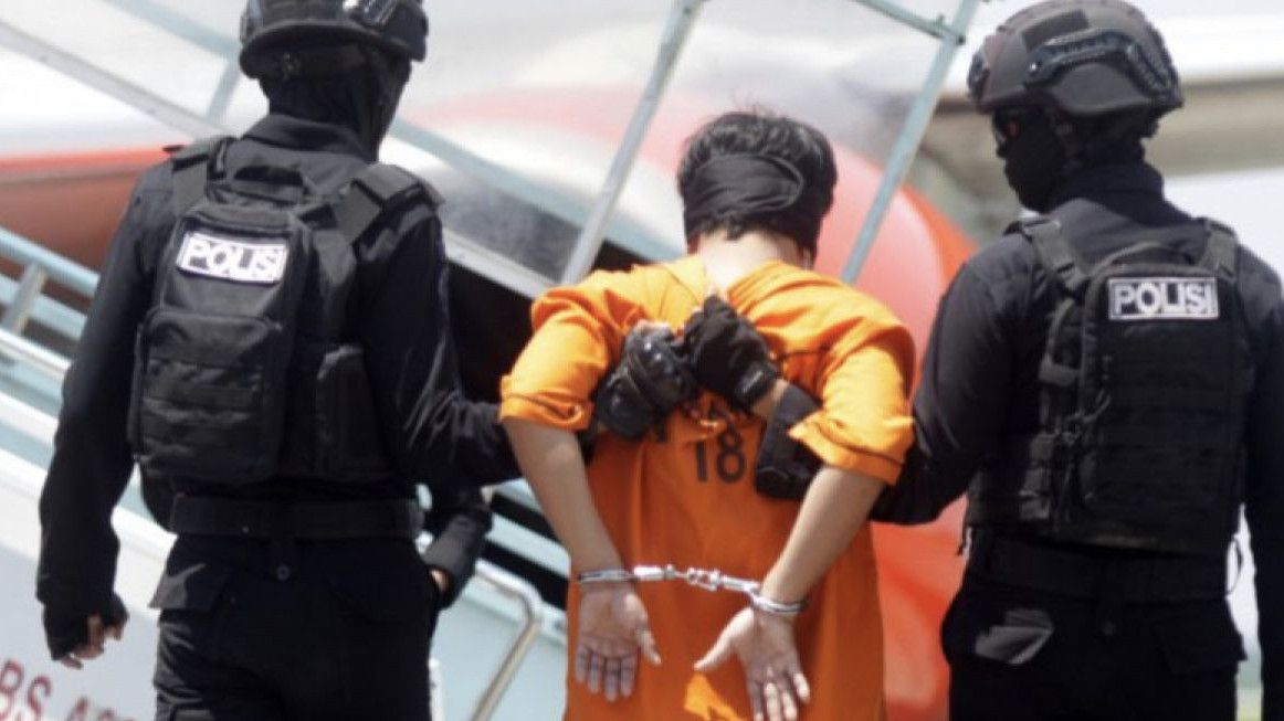 Densus 88 Tangkap 10 Teroris di Solo Raya Jateng