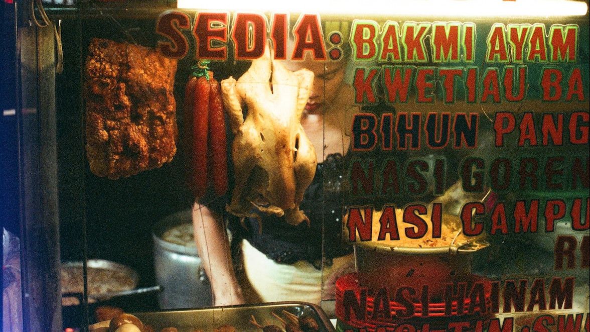 Street Food Jakarta Enak Ada di Jalan-Jalan Ini, Catat!