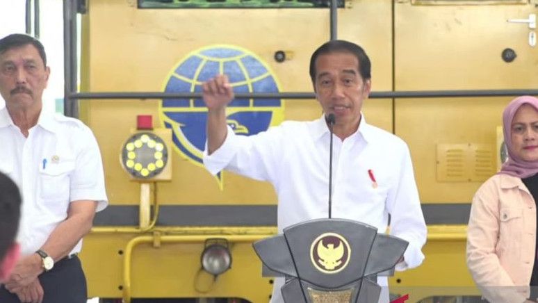 Jokowi Sebut Transportasi Massal Jakarta Terlambat Dibangun 30 Tahun, Jadi Sebab Macetnya DKI