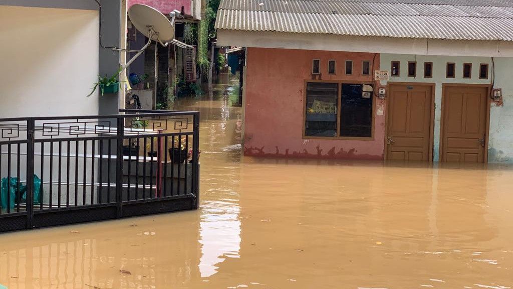 Berbagai Alasan Anies Baswedan Soal Banjir Jakarta Belum Surut dalam 6 Jam