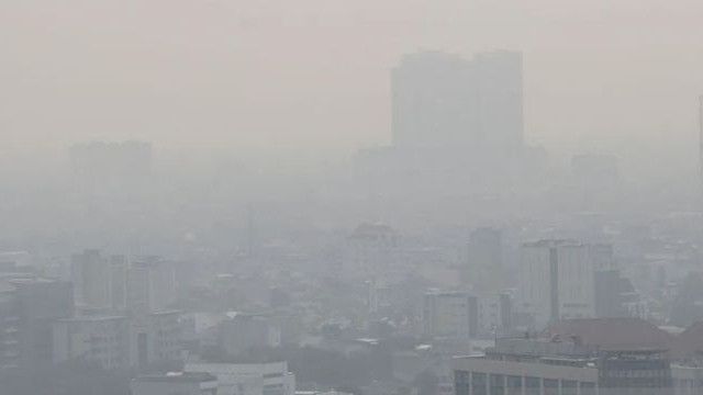 Pengamat Kebijakan Publik: Ganjil Genap 24 Jam Tak Bisa Tekan Polusi di Jakarta