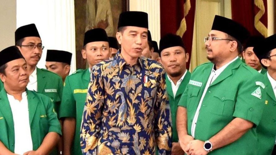 Demokrat Curiga Jokowi Ingin Gibran Maju di Pilgub DKI 2024, Ini Kata PDIP