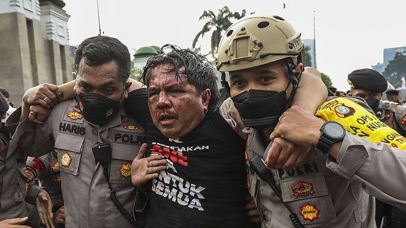 Dhia Ul Haq, Tersangka Pengeroyok Ade Armando Ditangkap di Sebuah Pesantren Tangerang