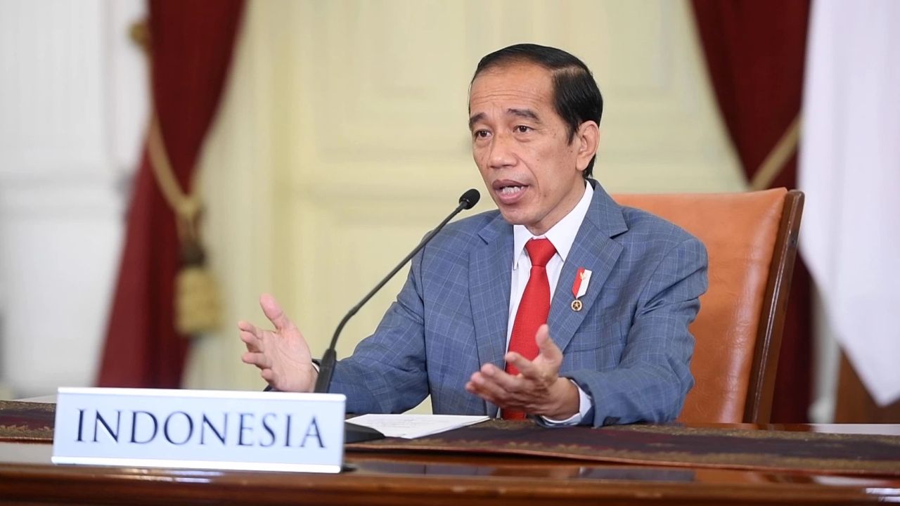 Jokowi Ancam Cabut Izin Perusahaan Batu Bara yang Langgar DMO, Erick Thohir Buru-buru Perbaiki Kontrak