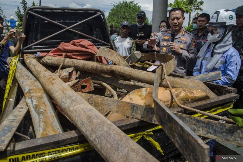 Kereta Cepat Jakarta Bandung Belum Jalan, tapi Besi Proyeknya Sudah Dicuri, Kacau!