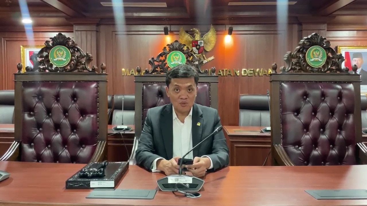 DPR dan Pemerintah Rampungkan 1.676 DIM RKUHAP dalam 2 Hari