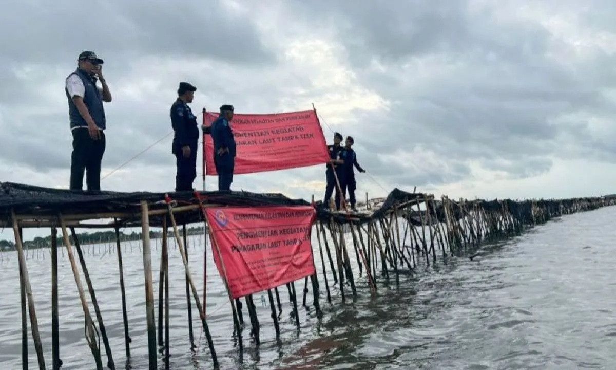 Fraksi PKS Usul DPR Bentuk Pansus Pagar Laut di Tangerang