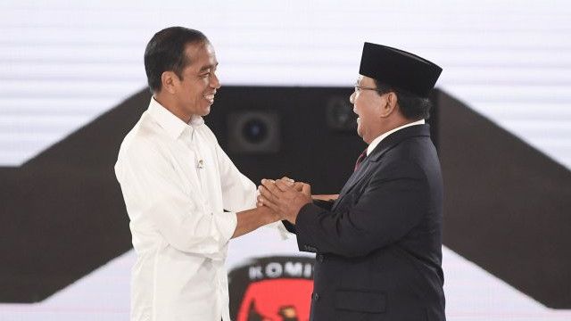 PDIP: Kalau <span class="search-highlight-words">Prabowo</span> Gandeng Jokowi di 2024 itu Tanda-tanda Kiamat