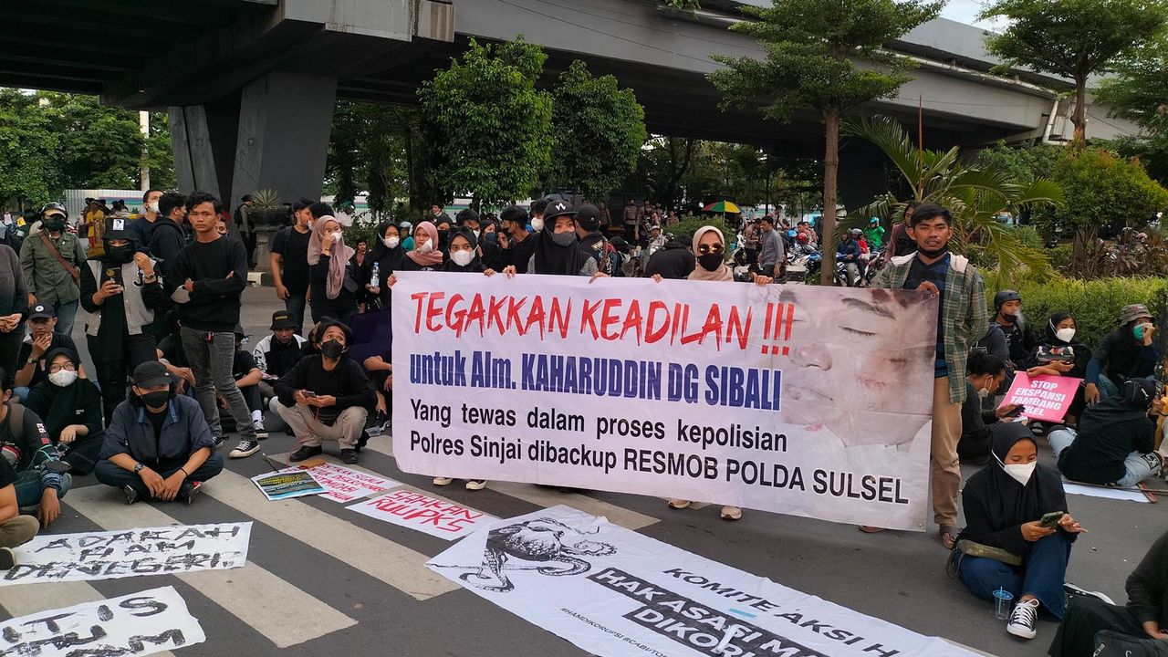 Sebelum Ditangkap, Ibu Bhayangkari di Makassar Dituduh Cari Untung Lewat Konten Negatif Polisi