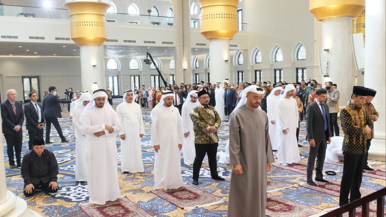 Masjid Raya Syeikh Zayed di Solo Belum Dibuka untuk Umum